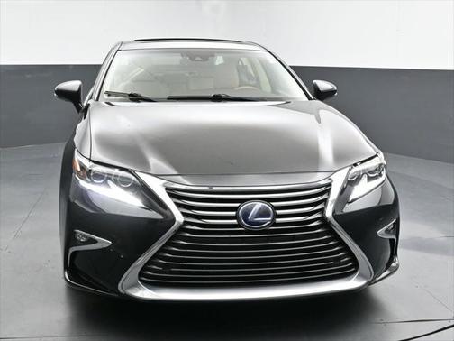 2016 Lexus ES 300h Base