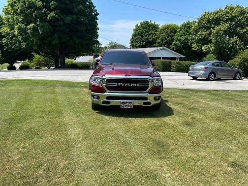 Delmonico Red Pearlcoat 2023 RAM 1500 Big Horn/Lone Star
