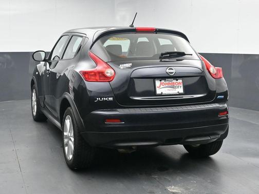 Sapphire Black 2014 Nissan Juke S