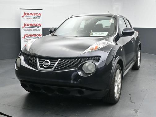 Sapphire Black 2014 Nissan Juke S