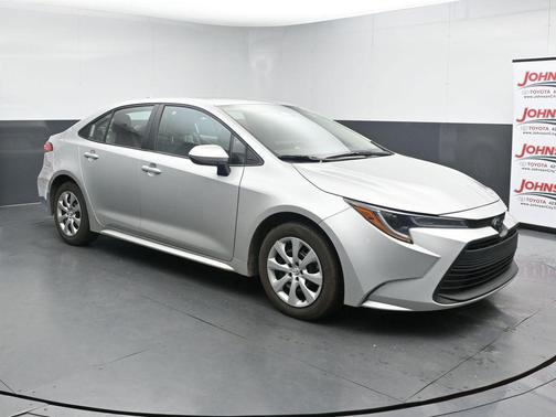 Classic Silver Metallic 2024 Toyota Corolla LE