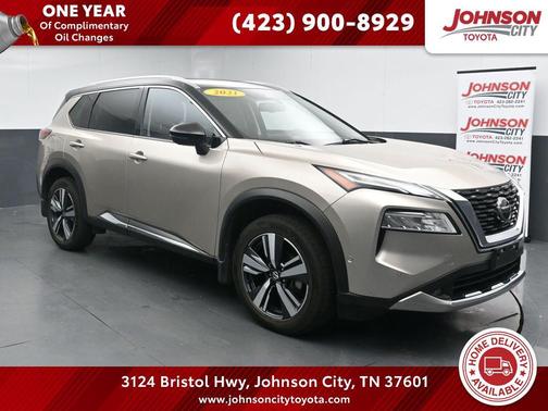 Champagne Silver Metallic/Super Black 2021 Nissan Rogue Platinum
