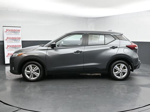 2021 Nissan Kicks S