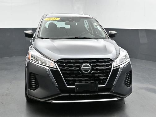 2021 Nissan Kicks S