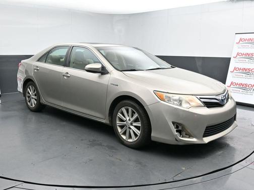 2013 Toyota Camry Hybrid XLE