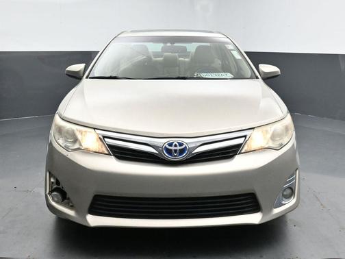 2013 Toyota Camry Hybrid XLE