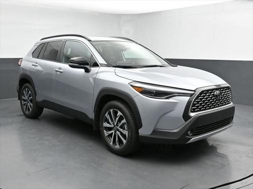 2025 Toyota Corolla Cross XLE
