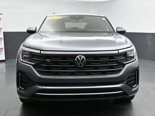 2024 Volkswagen Atlas Cross Sport 2.0T SEL