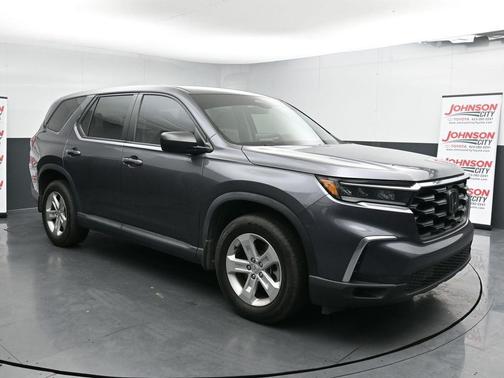 2023 Honda Pilot AWD LX