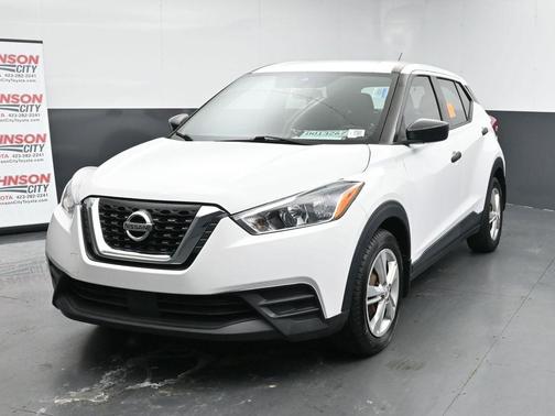 2020 Nissan Kicks S