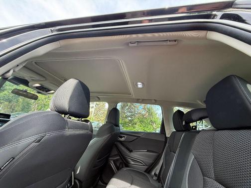 Crystal Black Silica 2023 Subaru Forester Premium