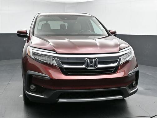 2022 Honda Pilot Touring 8-Passenger