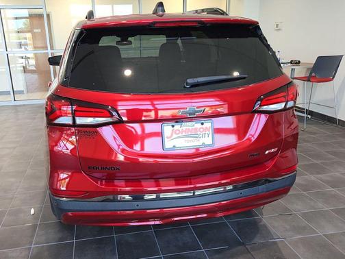 Radiant Red Tintcoat 2023 Chevrolet Equinox AWD RS