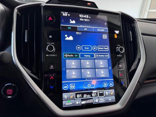 Crystal White Pearl 2024 Subaru Ascent Touring 7-Passenger