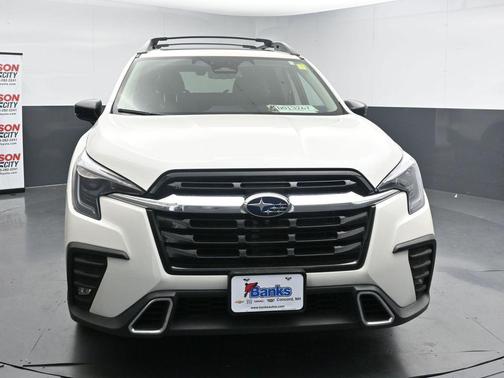 Crystal White Pearl 2024 Subaru Ascent Touring 7-Passenger