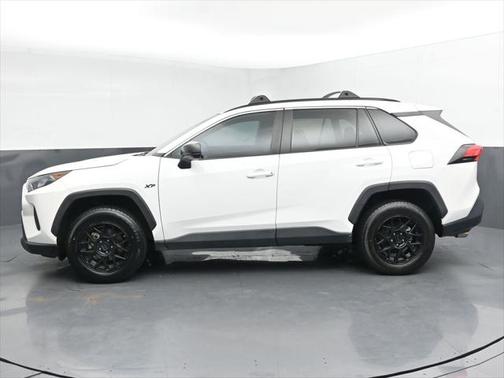 Super White 2021 Toyota RAV4 LE
