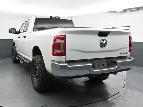 2019 RAM 2500 Tradesman Crew Cab 4x4 6'4' Box