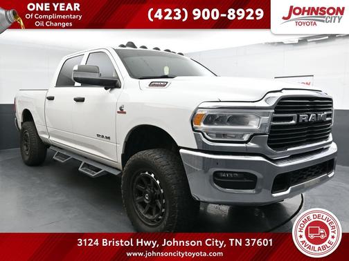 2019 RAM 2500 Tradesman Crew Cab 4x4 6'4' Box