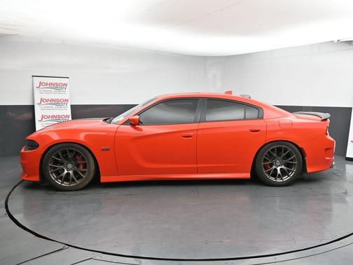 2016 Dodge Charger SRT 392
