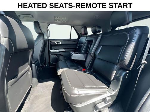 Iconic Silver Metallic 2023 Ford Explorer XLT