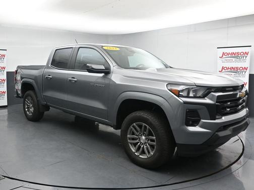 Sterling Gray Metallic 2023 Chevrolet Colorado LT