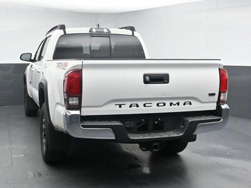 Super White 2019 Toyota Tacoma TRD Off Road