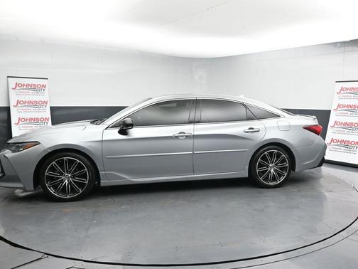 2019 Toyota Avalon Touring