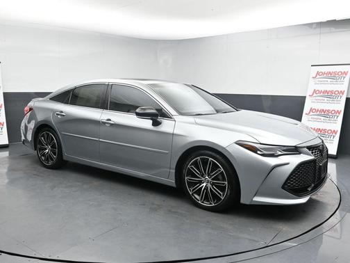 2019 Toyota Avalon Touring