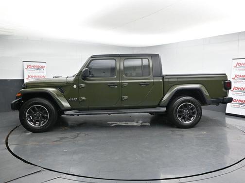 2023 Jeep Gladiator Overland