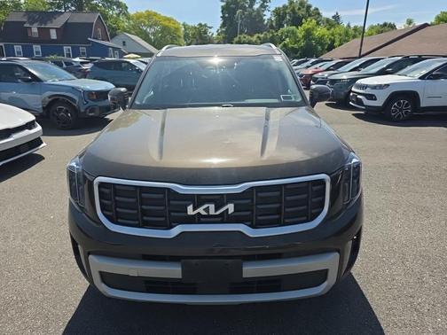 Dark Moss 2023 Kia Telluride S