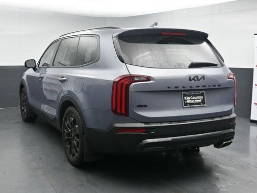 Everlasting Silver 2022 Kia Telluride SX