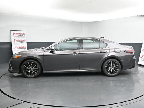 2024 Toyota Camry XLE