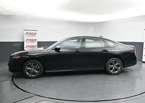 Crystal Black Pearl 2023 Honda Accord EX