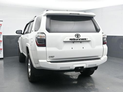 Ice Cap 2023 Toyota 4Runner SR5 Premium