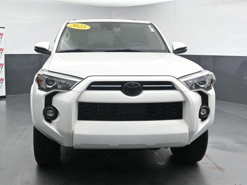 Ice Cap 2023 Toyota 4Runner SR5 Premium