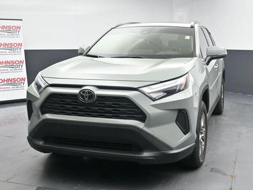 Lunar Rock 2022 Toyota RAV4 XLE