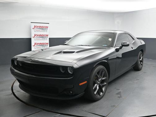 Pitch Black Clearcoat 2021 Dodge Challenger SXT