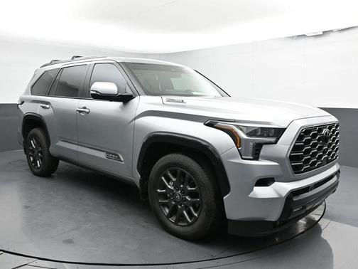 2025 Toyota Sequoia Platinum