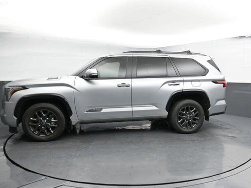 2025 Toyota Sequoia Platinum