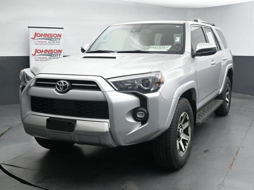 Classic Silver Metallic 2024 Toyota 4Runner TRD Off Road