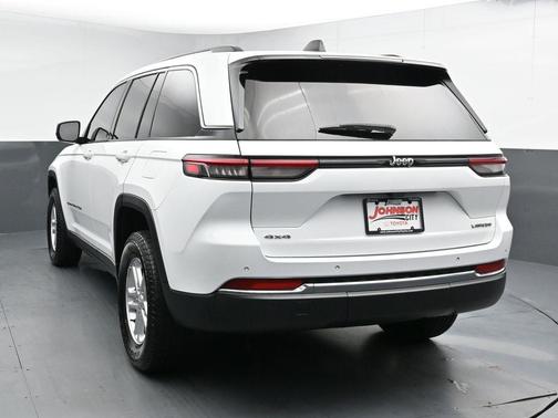 2023 Jeep Grand Cherokee Laredo