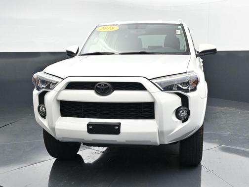 Super White 2018 Toyota 4Runner SR5