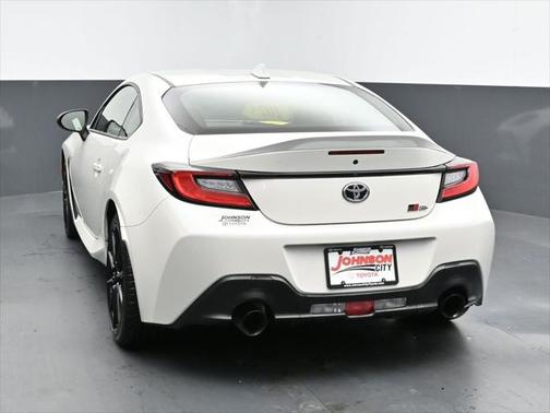 2025 Toyota GR86 Premium