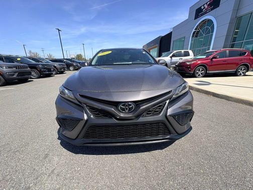 Predawn Gray Mica 2022 Toyota Camry SE