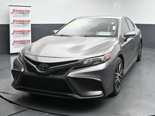 Predawn Gray Mica 2022 Toyota Camry SE