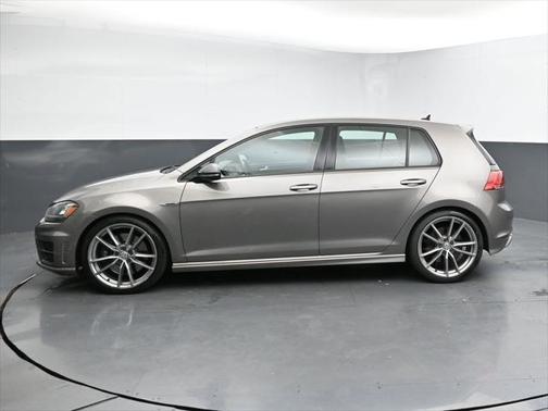 2017 Volkswagen Golf R 2.0T Manual