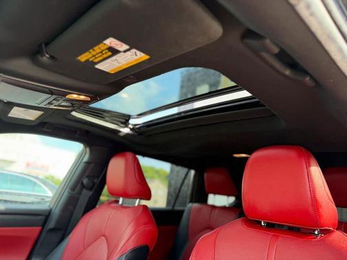Midnight Black Metallic 2023 Toyota Highlander XSE