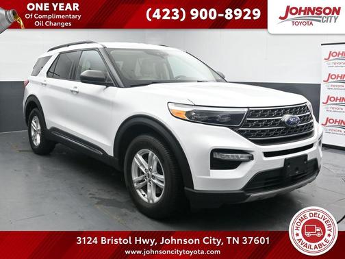 Oxford White 2024 Ford Explorer XLT