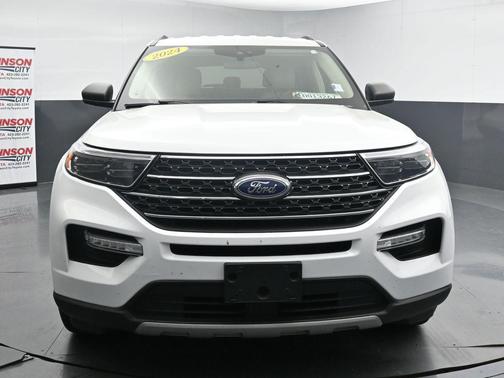 Oxford White 2024 Ford Explorer XLT