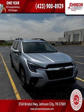 Ice Silver Metallic 2023 Subaru Ascent Limited 7-Passenger